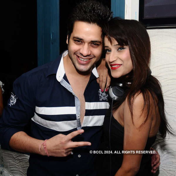 Djane Akanksha Popli @ Bollywood Night