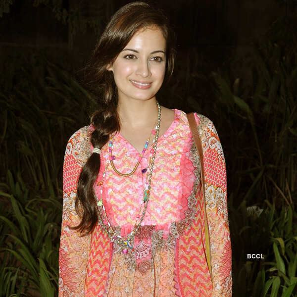 Celebs attend Whistling Woods event