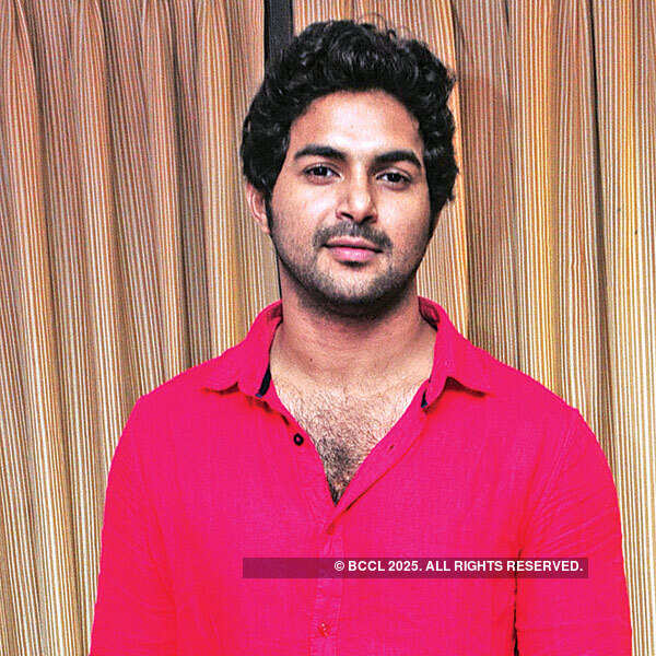 The Voter and Holy Shit: Movie muhurth