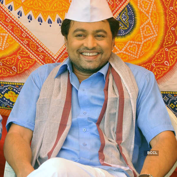 Full To Dhamaal mahurat