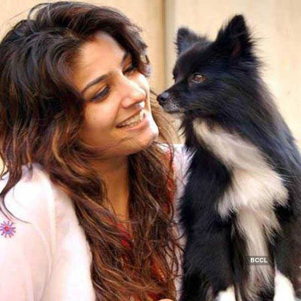 Pictures of celebrities & their pampered pets