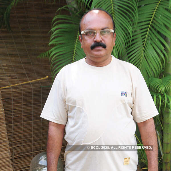 Red Balloon: Movie muhurth