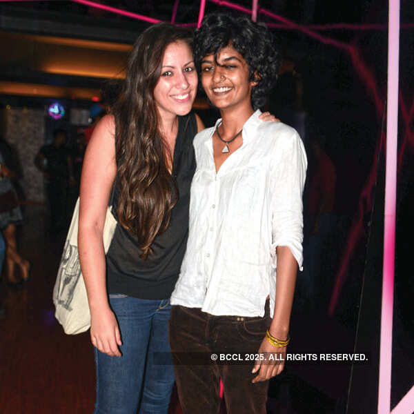 Smashing party time in town