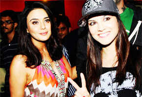 Watch: Premiere of 'Ishkq In Paris'