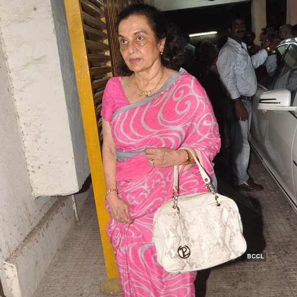 YJHD: Spl. Screening