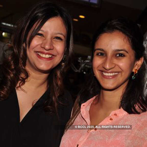 NovaLash Eyelash Extensions launch