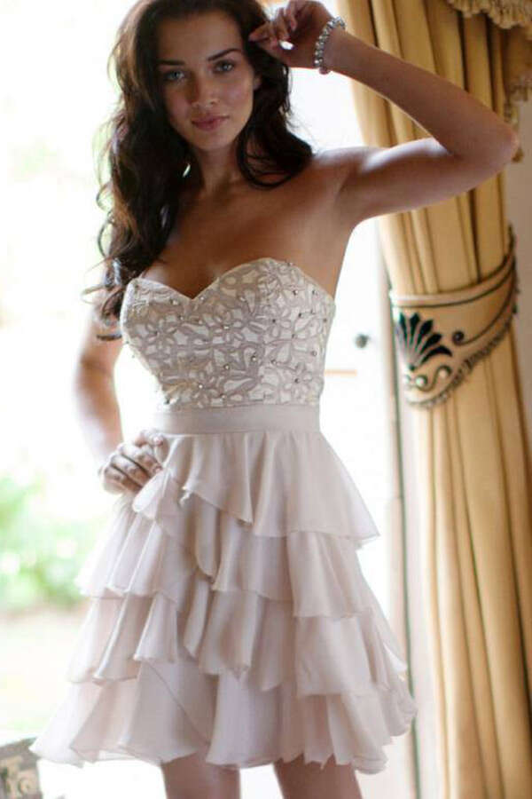 Amy Jackson poses for the camera