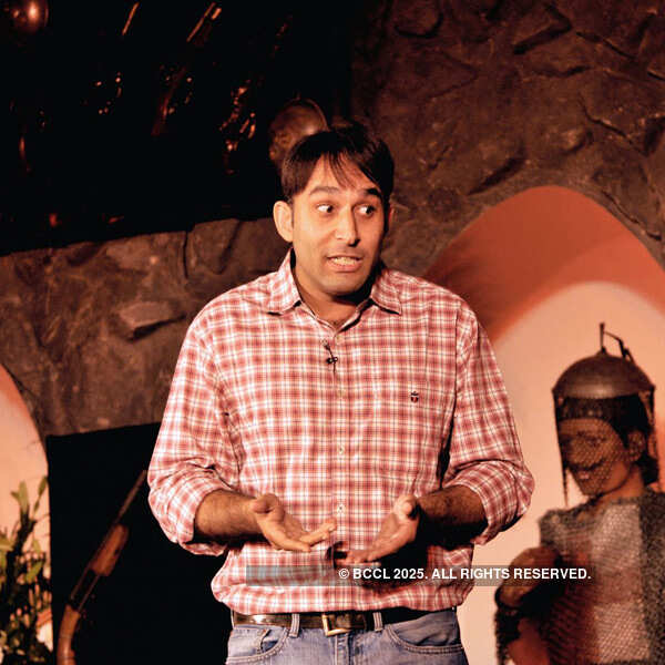 Tharoor's Dramatic Nostalgia 