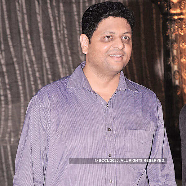 Sameer, Mayuri Srirangwar's wedding reception