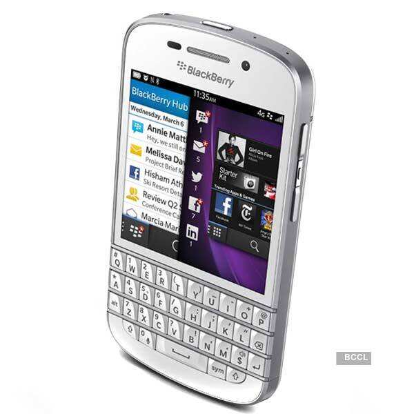 BlackBerry Q10 launched in India