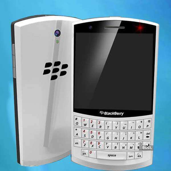 BlackBerry Q10 launched in India
