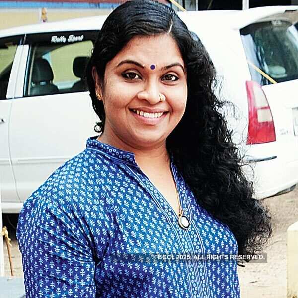 Mollywood celebs at Anchumana temple