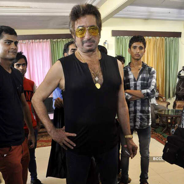 Ishq Ha Manjan: On the sets