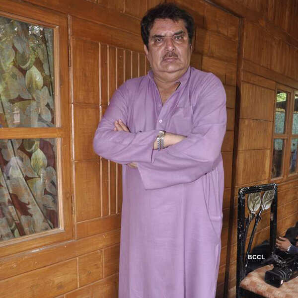 Ishq Ha Manjan: On the sets