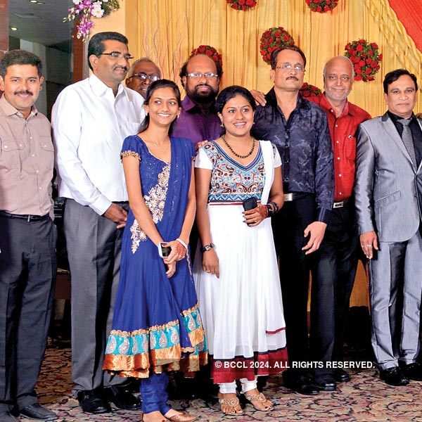 Rutuja, Tanmay Jadhav's wedding party