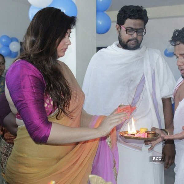 Namitha Launches Fitness Centre