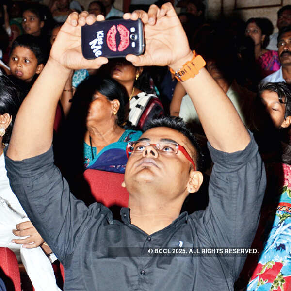 Salman Yusuf Khan's dance workshop