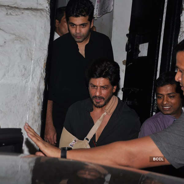 SRK, Malaika, KJo party @ Olive