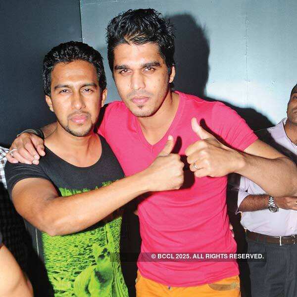 Colourful Saturday night party 