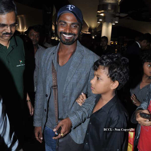 Mehr Rampal arrives at Mumbai airport from an award function in Macau ...