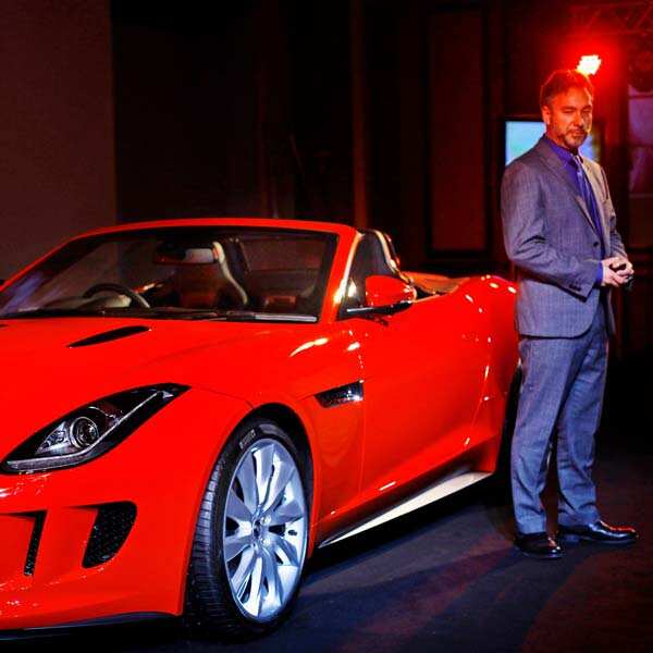 Launch: Jaguar F-Type