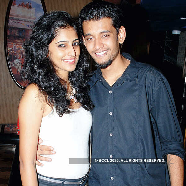 Turn the beat around 