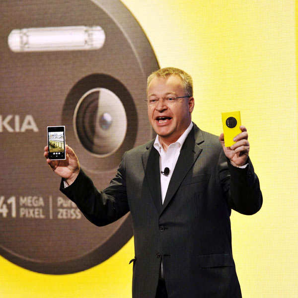 Nokia unveils Lumia with monster camera