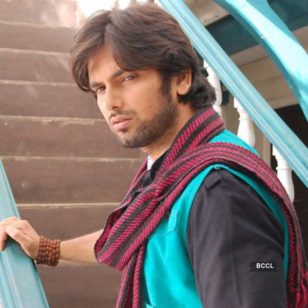 Ek Ghar Banaunga: On the sets