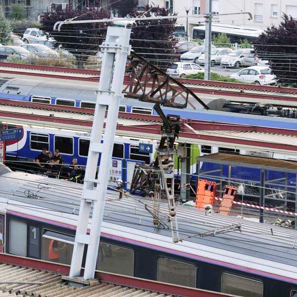 France train crash near Paris