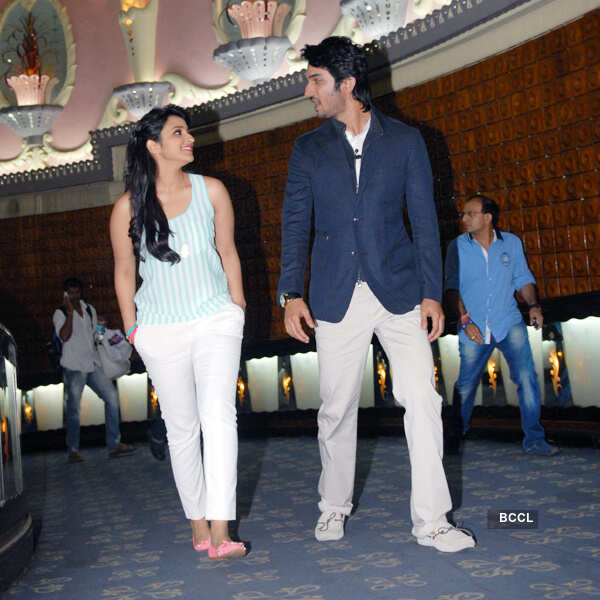 Shuddh Desi Romance: Trailer Launch
