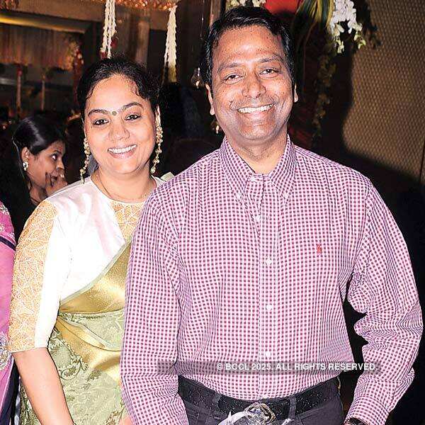 Sunita, Gopal Goyal's 25th wedding anniversary