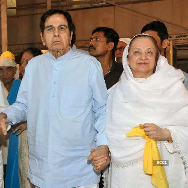 Veteran actor Dilip Kumar with wife Saira Banu attend the prayer meet ...