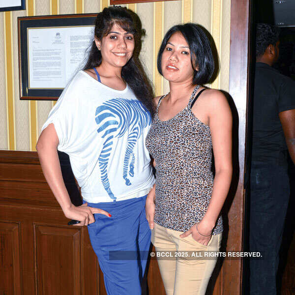 Calling B'wood song lovers