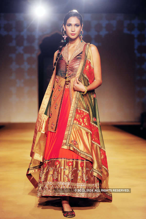 Former Miss India, Amruta Patki displays a creation by designers Ashima ...