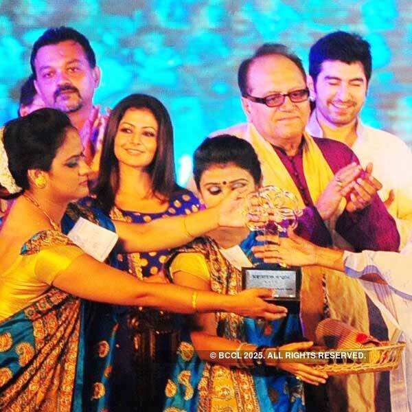 Mahanayak Uttam Kumar Award