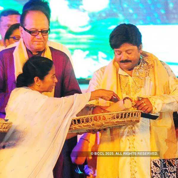 Mahanayak Uttam Kumar Award