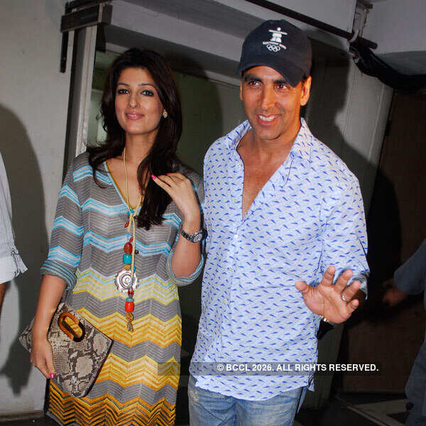 Akshay, Twinkle to be prosecuted for obscenity
