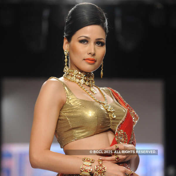 IIJW'13: Saboo Fine Jewels