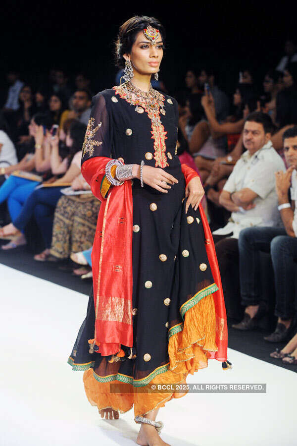 IIJW'13: Dhora & Rivaayat