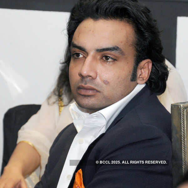 Swapan Seth @ Moonriver store