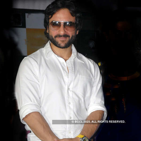 Saif Ali Khan turns 43!