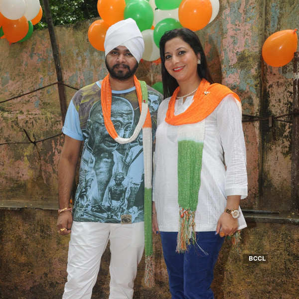 Mohit celebrates Independence Day with orphan kids
