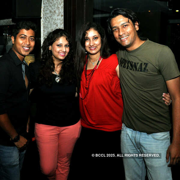 Socialites party at Underground