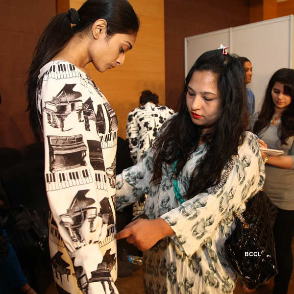 LFW 2013 fitting sessions