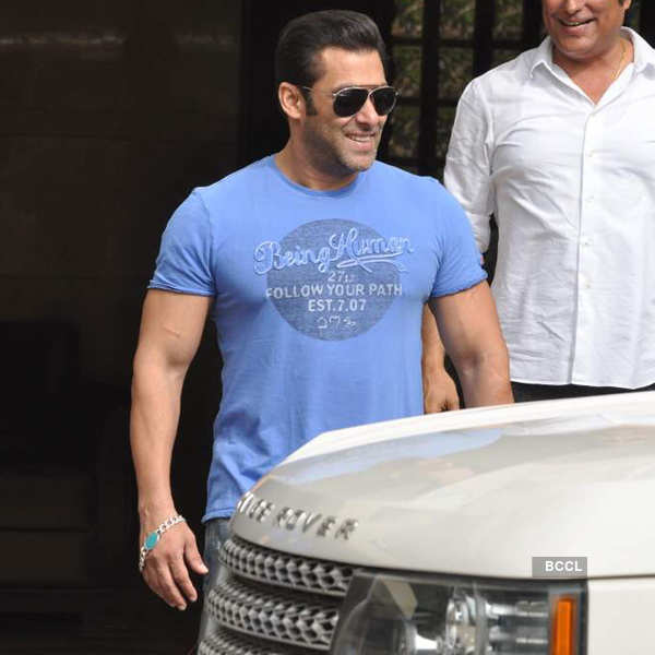 Salman's family outing