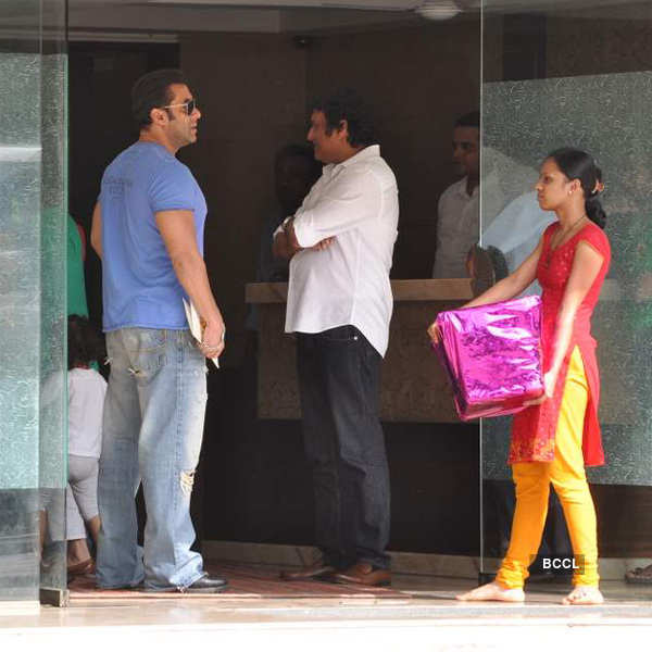 Salman's family outing