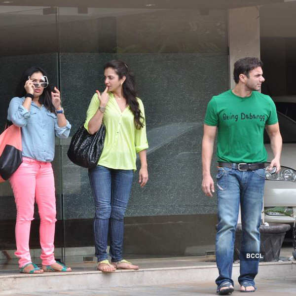 Salman's family outing