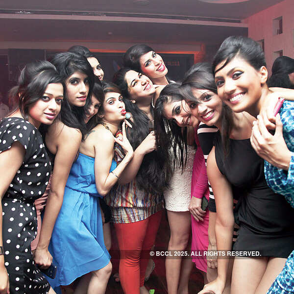 Signature Premier Pune Style Week party