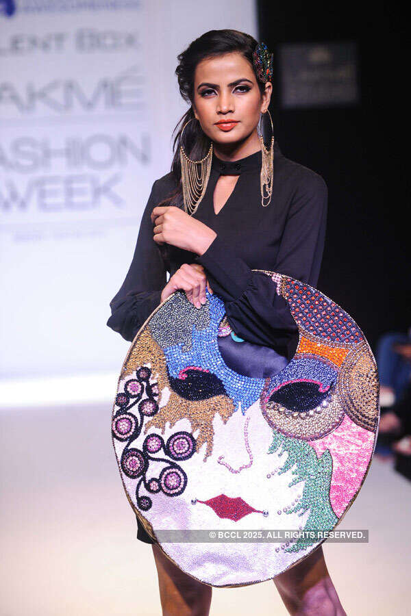LFW'13: Tanvi and Pratiti