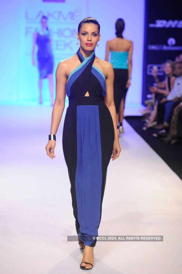 LFW'13: Reliance Trendz